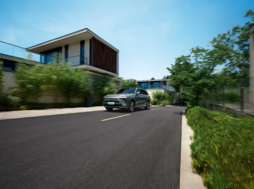 地表最穩“老司機”，魏牌全新藍山城市NOA智駕又雙叒叕獲獎了！