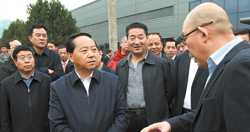 全市重大項目建設現場觀摩會在商州商丹園區山陽觀摩